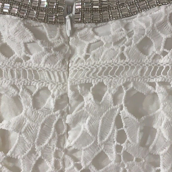 ❌DONATED❌White Crochet 2 Piece Sparkle Gem Detail Skirt Set - Picture 11 of 17